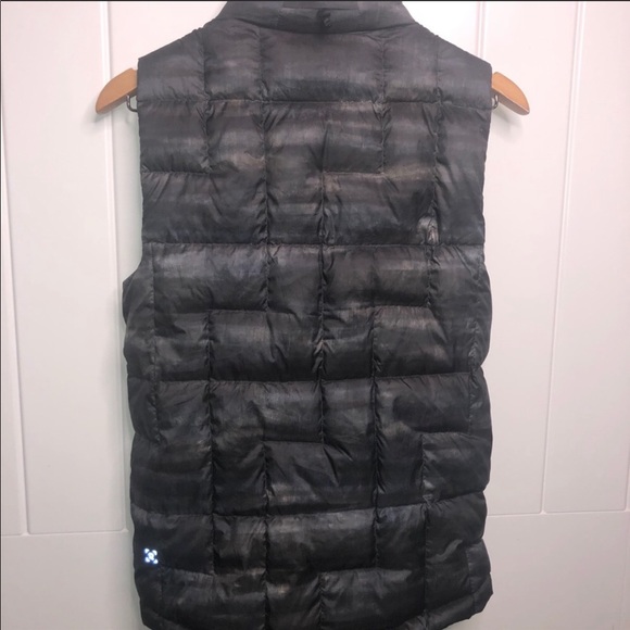 Lululemon Vest 🍋 - Picture 13 of 14